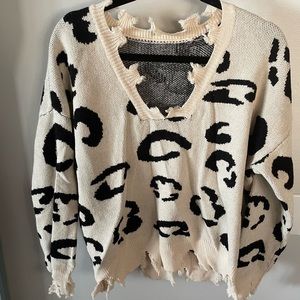 White/Black Pattern Sweater